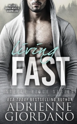 Bertrand.pt - Living Fast: With Bonus Novella Vowing L