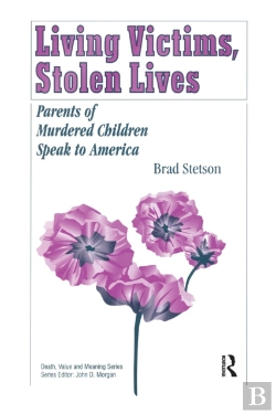 Bertrand.pt - Living Victims, Stolen Lives