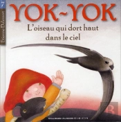 L'Oiseau Qui Dort Haut Dans Le Ciel