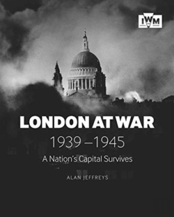Bertrand.pt - London At War 1939-1945
