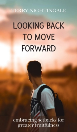 Bertrand.pt - Looking Back To Move Forward: Embracing