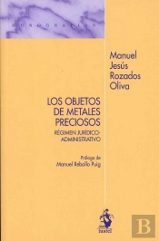 Los Objetos De Metales Preciosos