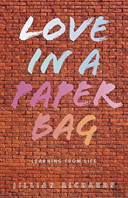 Bertrand.pt - Love In A Paper Bag