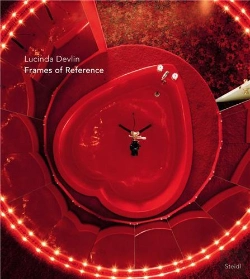 Bertrand.pt - Lucinda Devlin: Frames Of Reference