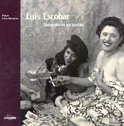 Bertrand.pt - Luis Escobar. Fotógrafo De Un Pueblo