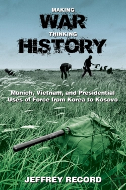 Bertrand.pt - Making War, Thinking History