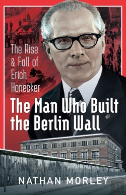 Bertrand.pt - Man Who Built The Berlin Wall