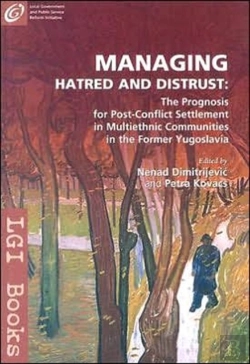 Bertrand.pt - Managing Hatred And Distrust