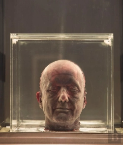 Bertrand.pt - Marc Quinn: Chronos & Cosmos