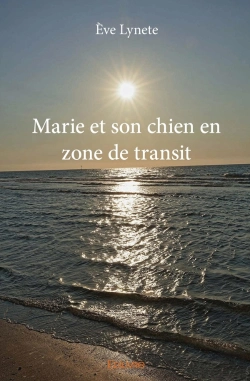 Bertrand.pt - Marie Et Son Chien En Zone De Transit