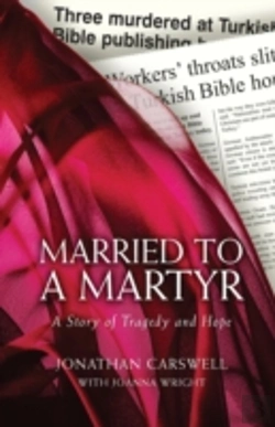 Bertrand.pt - Married To A Martyr