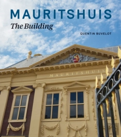Bertrand.pt - Mauritshuis - The Building