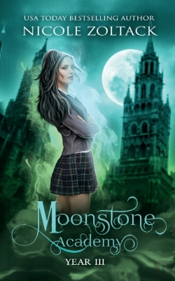 Bertrand.pt - Moonstone Academy
