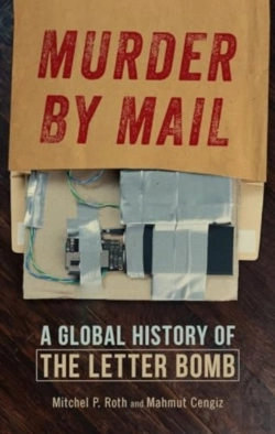 Bertrand.pt - Murder By Mail