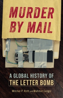 Bertrand.pt - Murder By Mail