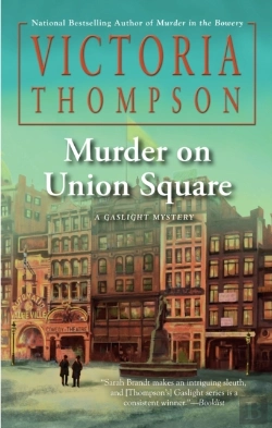Bertrand.pt - Murder On Union Square