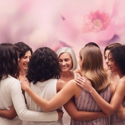 Bertrand.pt - Myriad Petals: A  Symphony Of Love In A  Trans-Feminine Commune