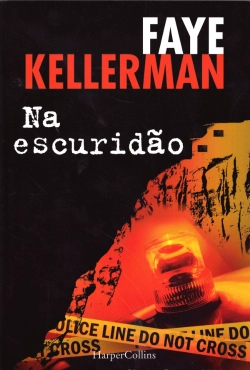 Bertrand.pt - Na Escuridão