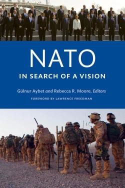 Bertrand.pt - Nato In Search Of A Vision