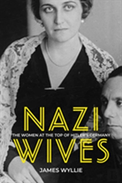 Bertrand.pt - Nazi Wives