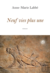 Neuf Vies Plus Une