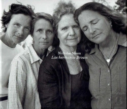 Bertrand.pt - Nicholas Nixon, Las Hermanas Brown, 1975-2010