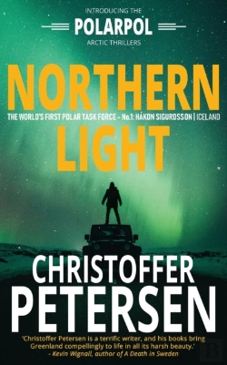 Bertrand.pt - Northern Light: A Polar Task Force Thril