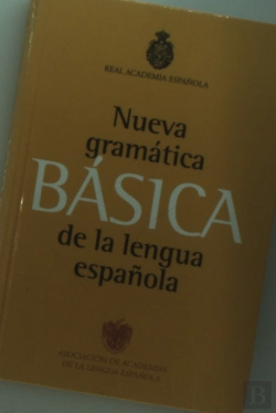 Bertrand.pt - Nueva Gramática De La Lengua Española:
