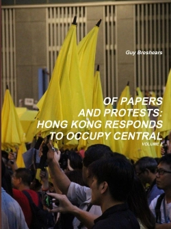Bertrand.pt - Of Papers And Protests