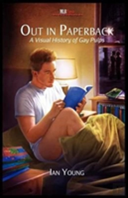 Bertrand.pt - Out In Paperback