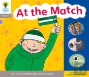 Oxford Reading Tree: Level 1: Floppy'S Phonics: Sounds And Letters: At The Match