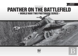 Bertrand.pt - Panther On The Battlefield: World War Two Photobook Series