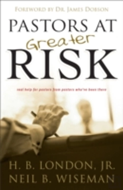 Bertrand.pt - Pastors At Greater Risk