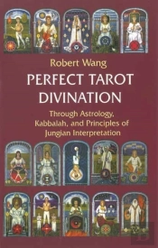 Perfect Divination Tarot Book
