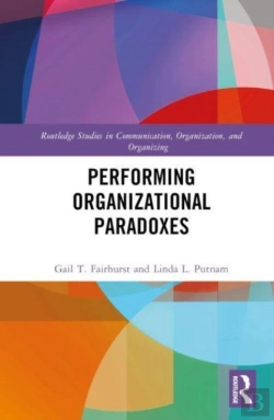 Bertrand.pt - Performing Organizational Paradoxes