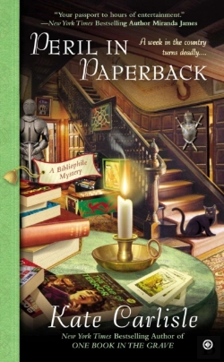 Bertrand.pt - Peril In Paperback
