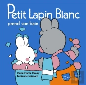 Petit Lapin Blanc Prend Son Bain