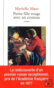 Petite Fille Rouge Avec Un Couteau