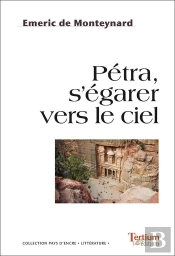 Pétra, S'Égarer Vers Le Ciel