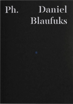 Bertrand.pt - Ph.8 Daniel Blaufuks