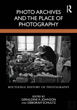 Bertrand.pt - Photo Archives And The Place Of Photography