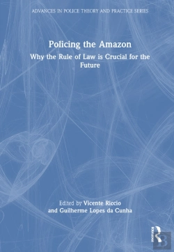Bertrand.pt - Policing The Amazon