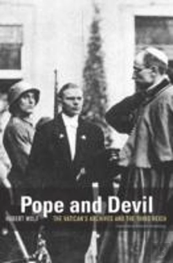 Bertrand.pt - Pope And Devil