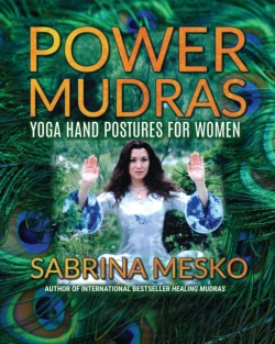 Bertrand.pt - Power Mudras: Yoga Hand Postures For Wom