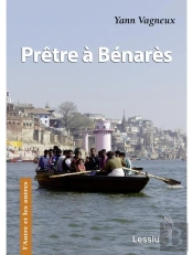 Prêtre À Bénarès