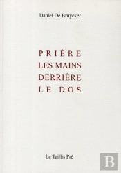 Prière Des Mains Derrière Le Dos