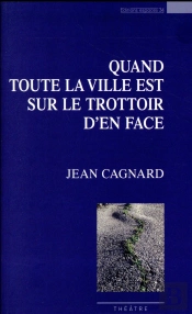 Quand Toute La Ville Est Sur Le Trottoir D En Face