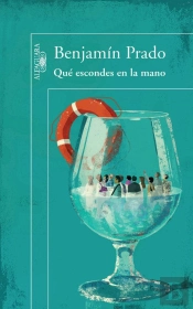 Qué Escondes En La Mano