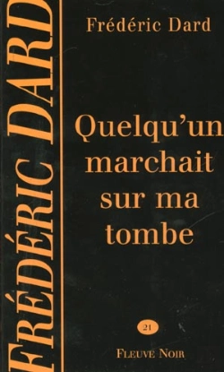 Bertrand.pt - Quelqu'Un Marchait Sur Ma Tombe