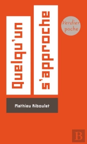Quelqu'Un S'Approche